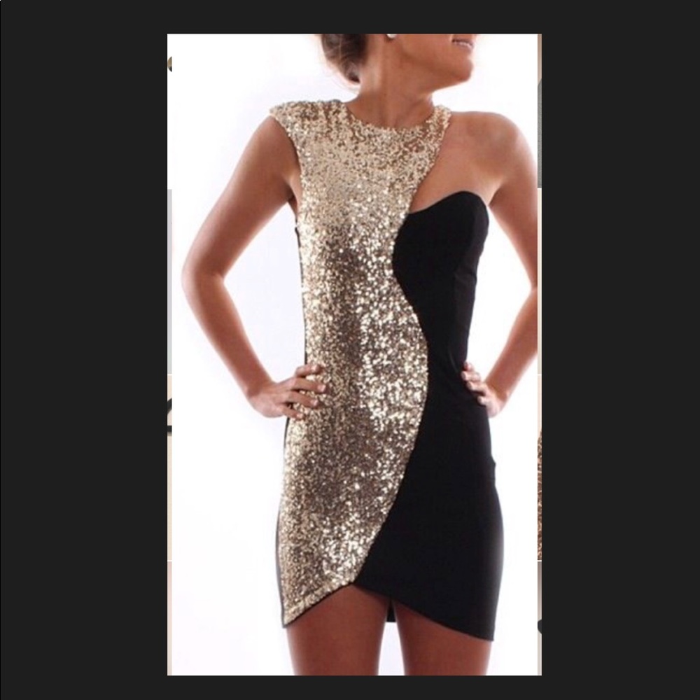 Jean Jail Asymmetrical Black And Gold sequin dress